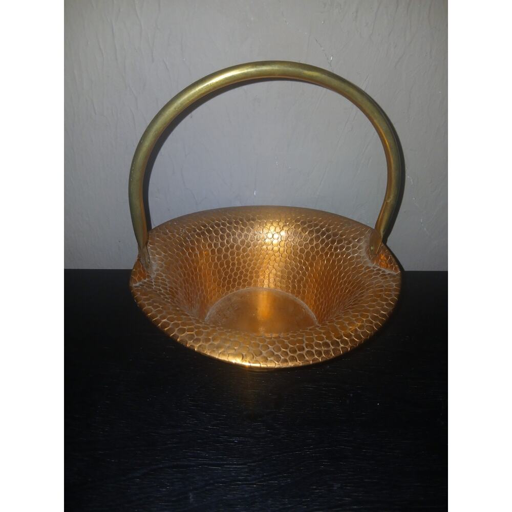 Red Riding Vintage Hammered Copper Basket W/ Brass Handle, 8” Wide, 8.5” Tall
